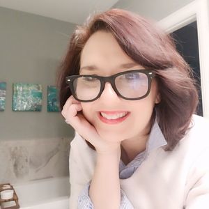 Meet your Posher, Elizabeth